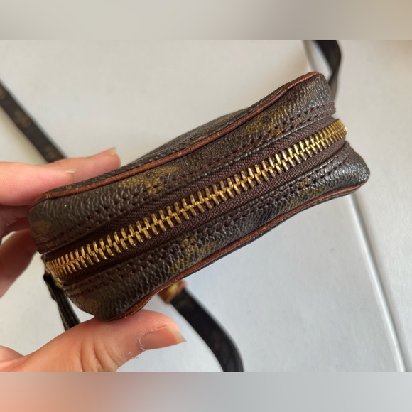 Unisex Louis Vuitton Mini Danube In monogram - Picture 6 of 16